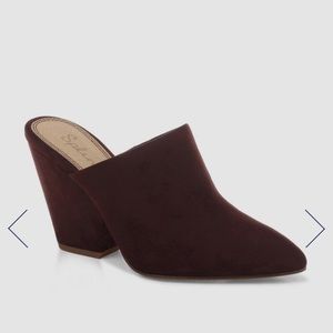 Splendid Plum Sueud Nala Mule